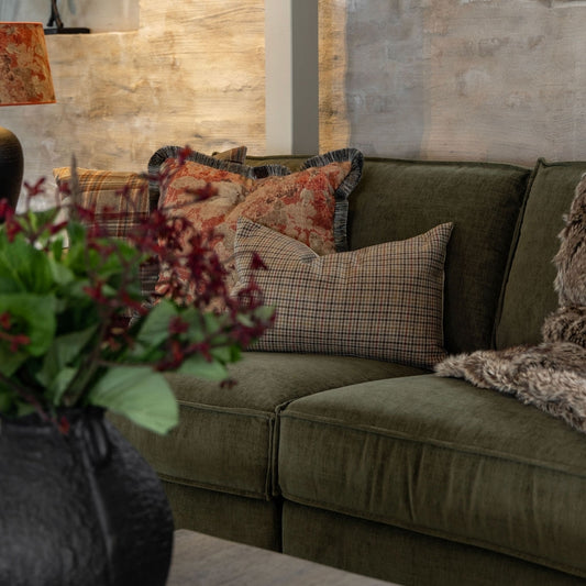 ROSEWOOD FLOWER rouge CC fringe grey/beige 50x50