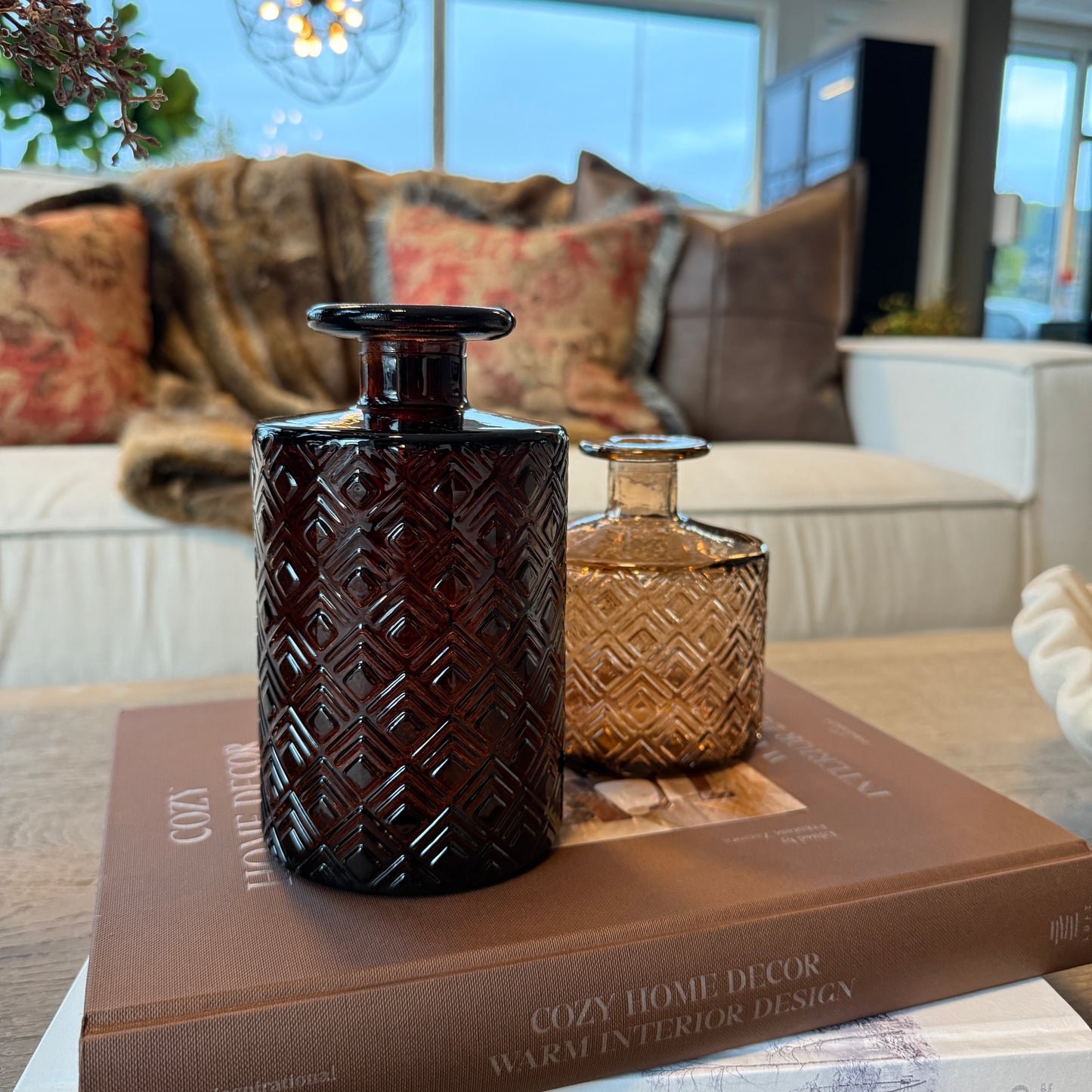 Glassvase mørkbrun H16